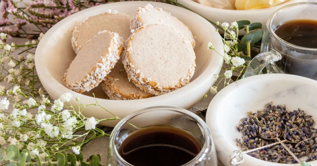 Bourbon caramel filling alfajor cookie